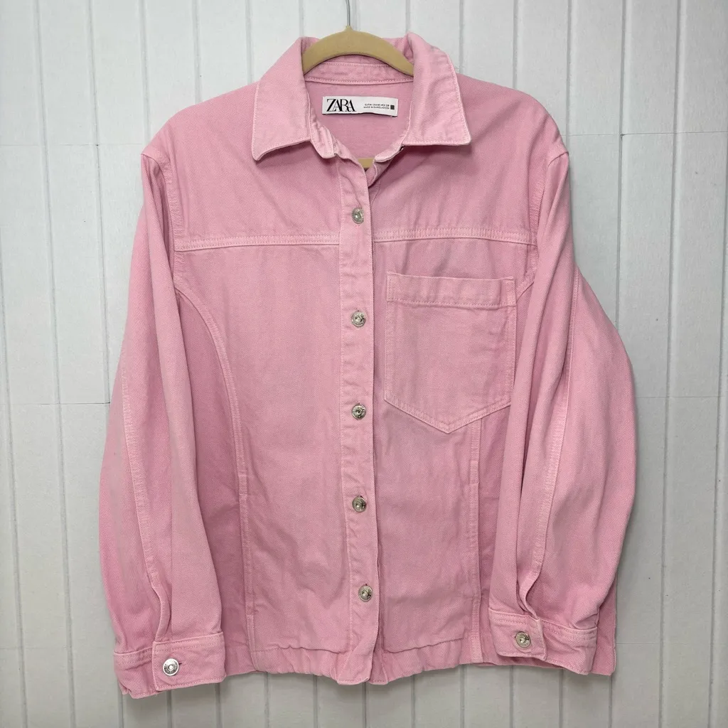 ZARA PINK DENIM OVERSIZED BUTTON
DOWN JACKET SHACKET $79  Size M - Image 2