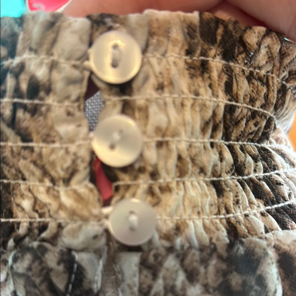 Fun & Flirt Gray and Black Fitted Smocked Blouse - Image 7