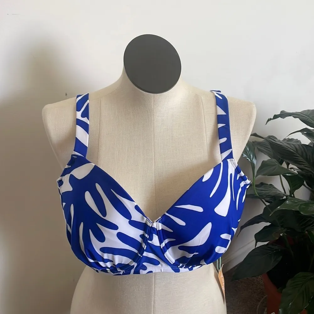 Kona Sol Women Coral Print Underwire Bikini Top Blue white swimwear New size 18 - Image 3