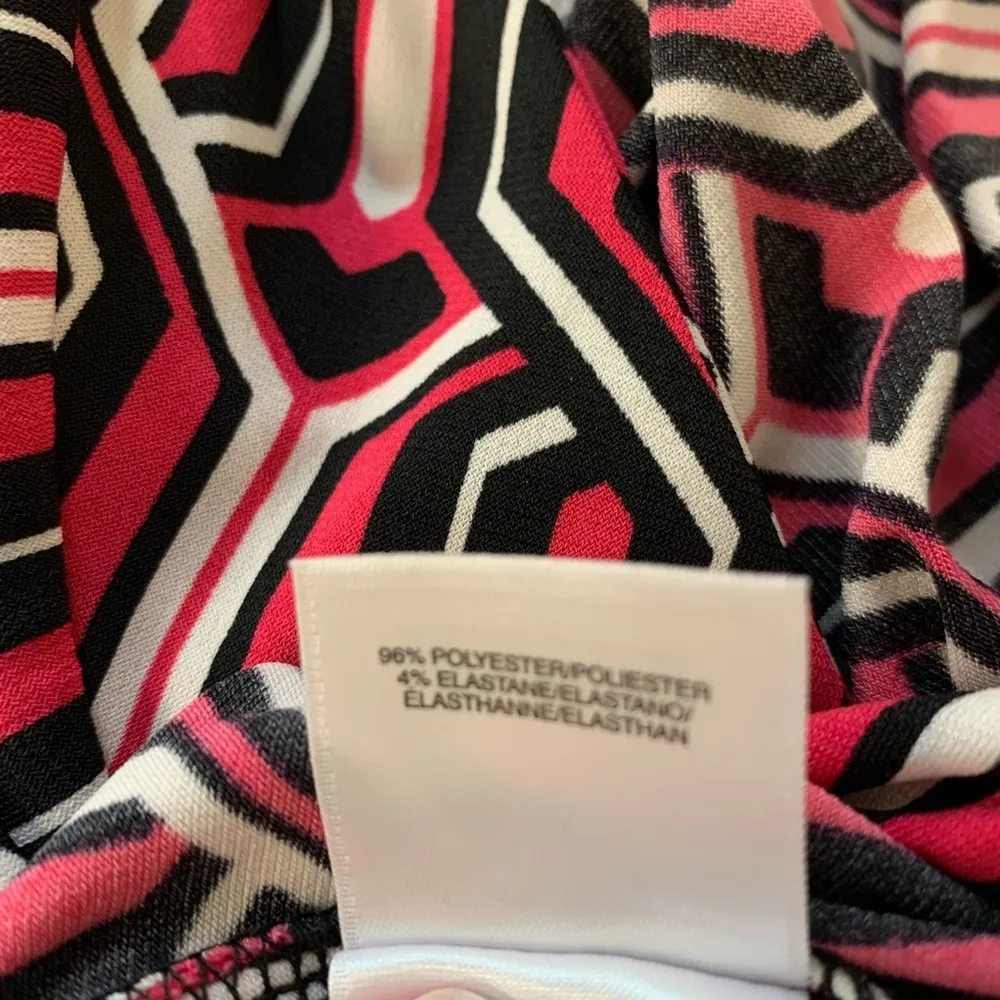 Anne Klein geometric print long sleeve blouse Size Small - Image 7