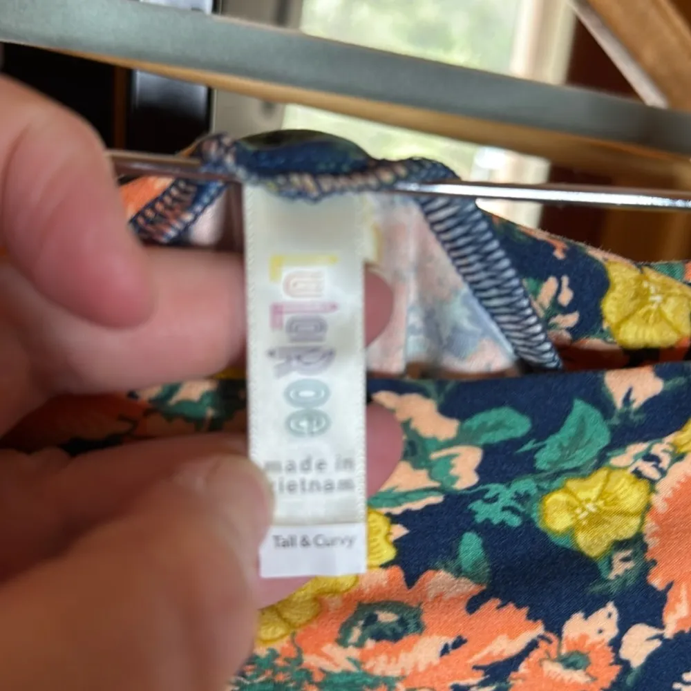 NEW Lularoe TC Tall & Curvy Navy Blue Orange Yellow Floral Leggings Size 12-18 - Image 3