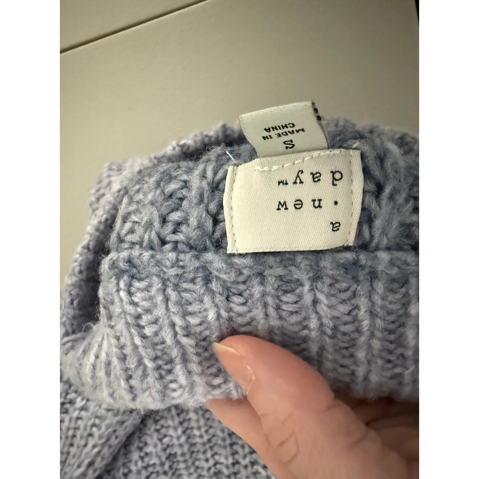 Women's Target A New Day Blue Purple Ombre Chunky Knit Oversized Sweater Small - Image 2