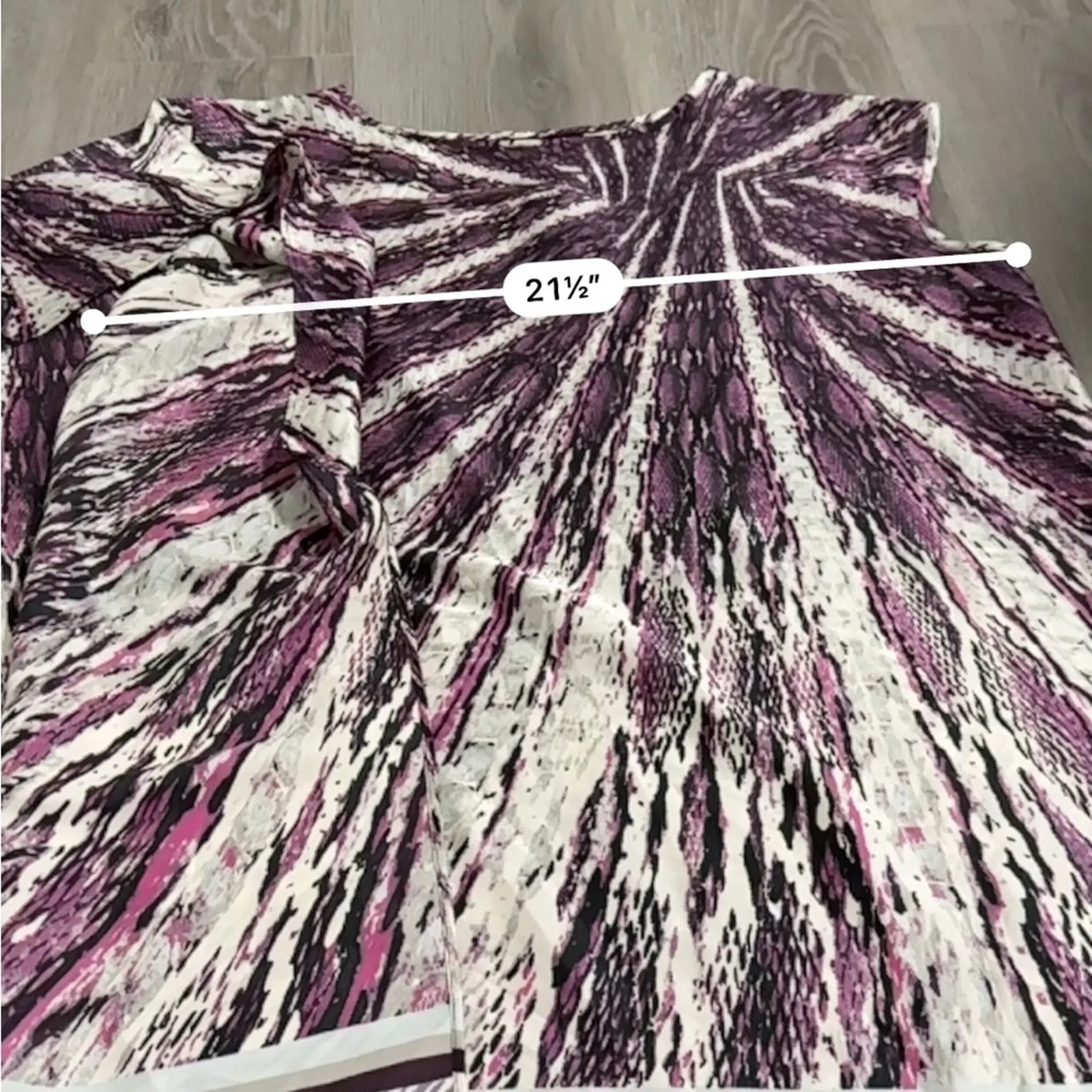 Bisou Bisou‎ Plum Snakeskin Abstract Artsy One Sleeve Poncho Shaw Cape Size M - Image 7