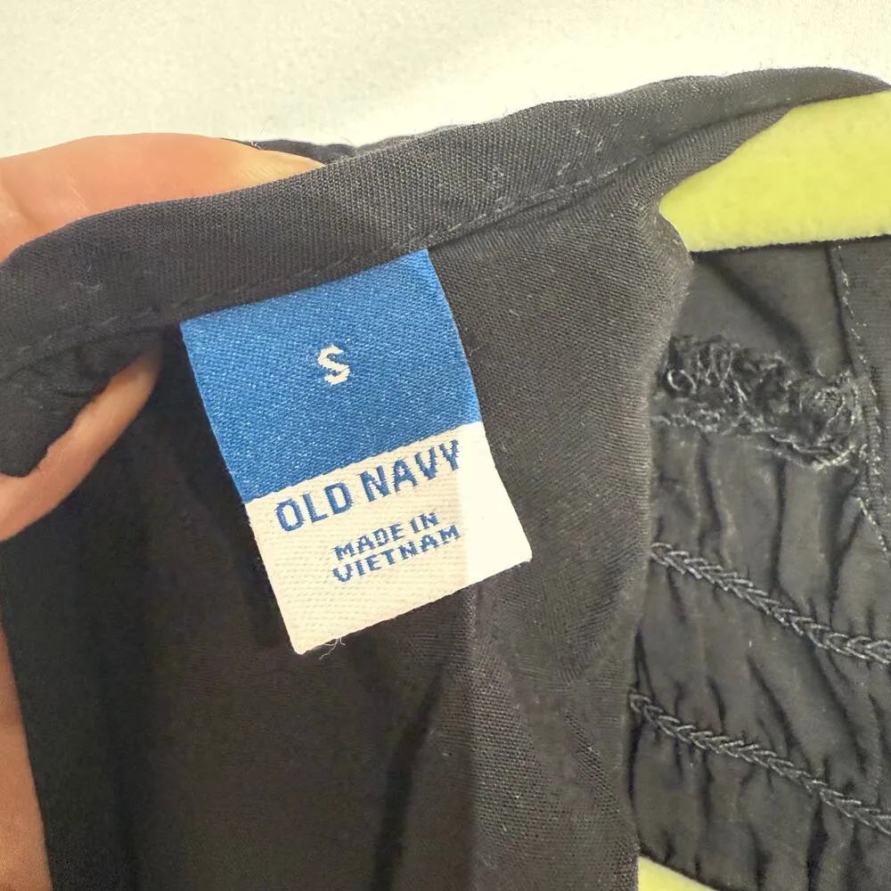 Old Navy Black Flutter-Sleeve Tiered Smocked Midi Dress Sz S - Image 5