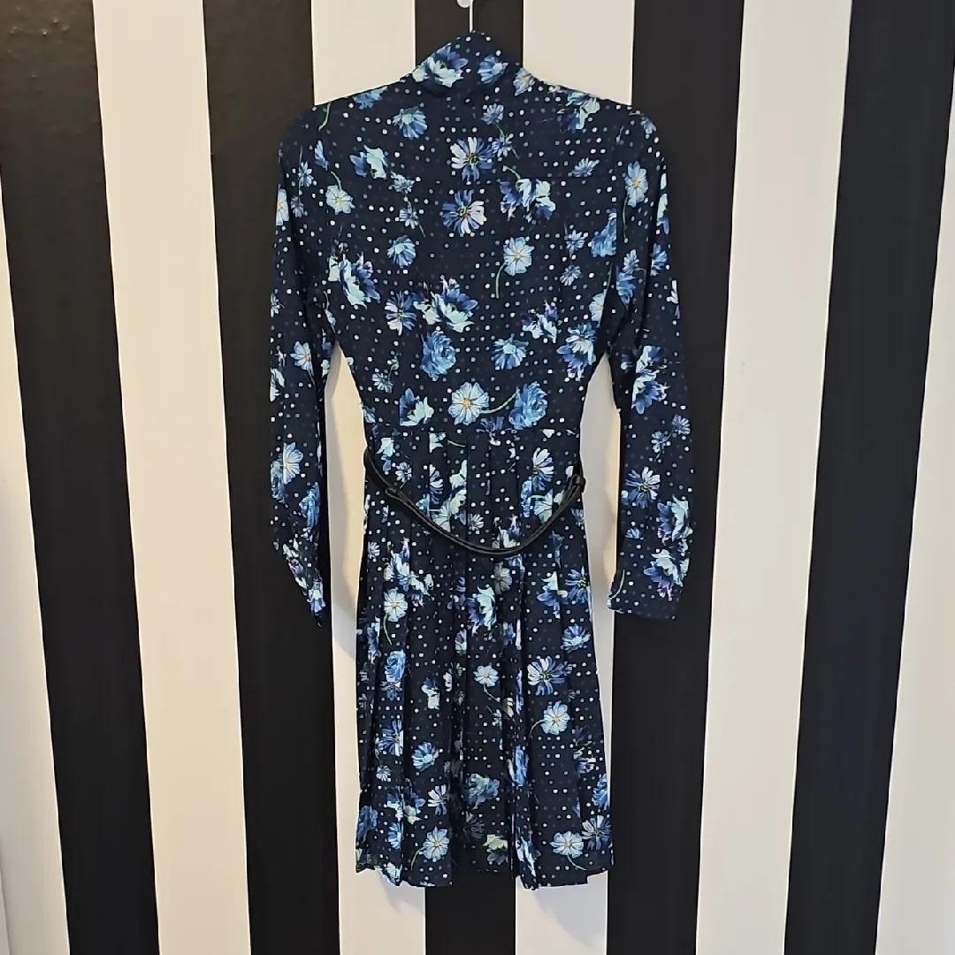 Gracia Navy Floral Long Sleeve Dress - Image 5