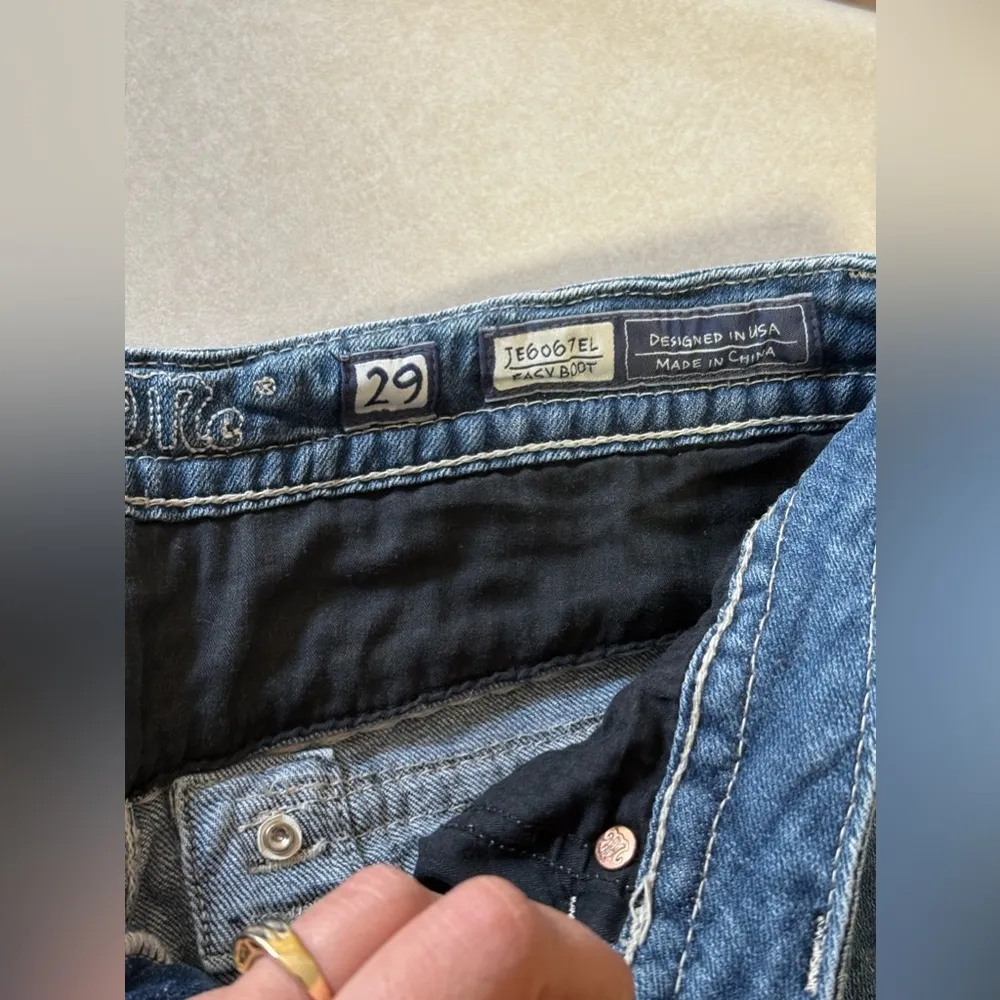 Miss Me Women's Easy Boot Jeans Medium Wash Size 29 w/33” Inseam - Image 8