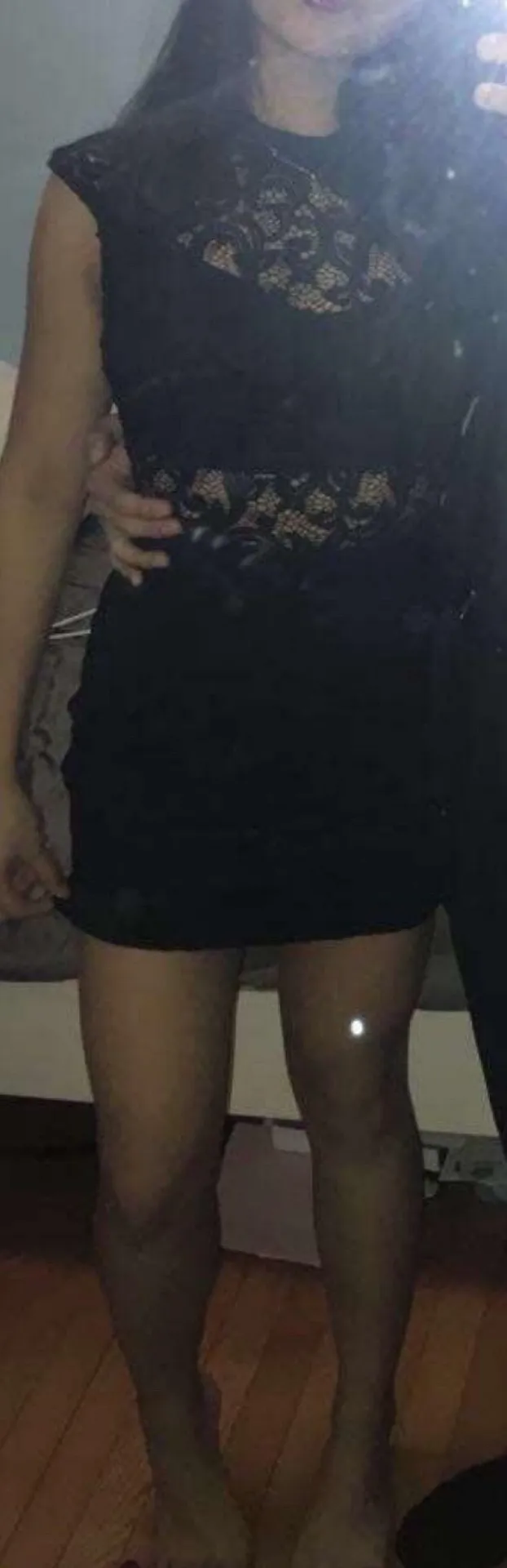 Black Lace Bodycon Dress - Image 3