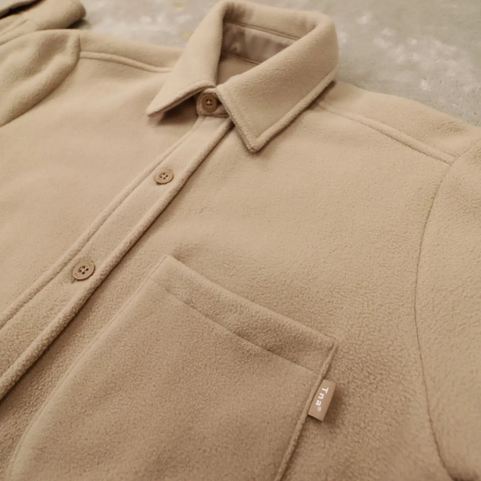 TNA Aritzia Beige Tan‎ Polar Shirt Jacket size XS Cozy Winter Outdoor - Image 3