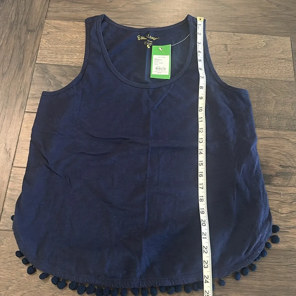 NWT Lilly Pulitzer Navy McKee Top Sz M - Image 8