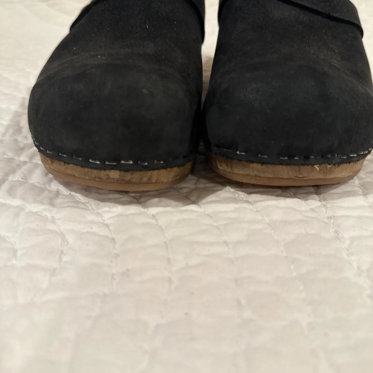 Sanita Women's Black Clogs Size 39 - Image 7