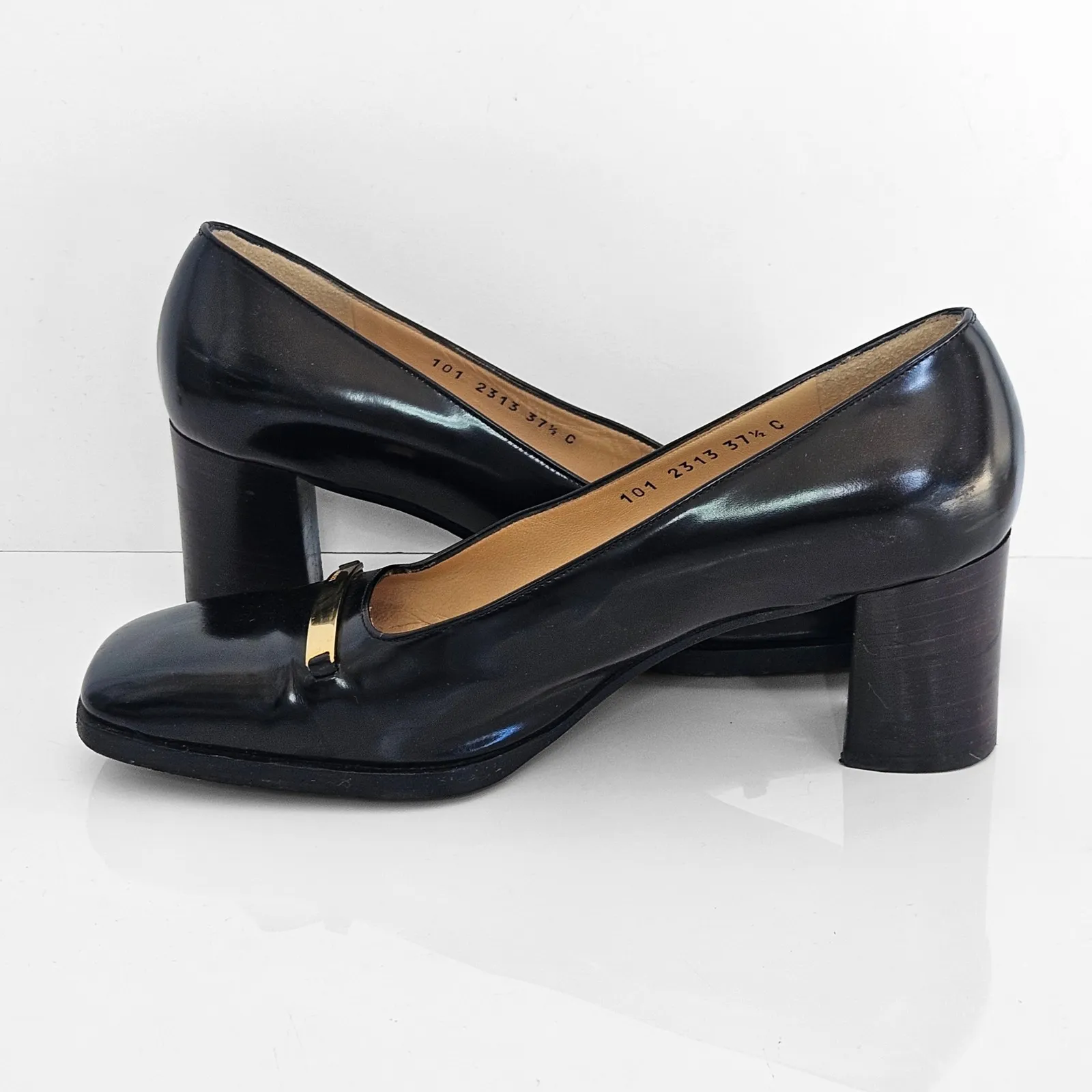 Vintage GUCCI Casia Leather Block Heel Pump - Black 37.5 C - Image 4