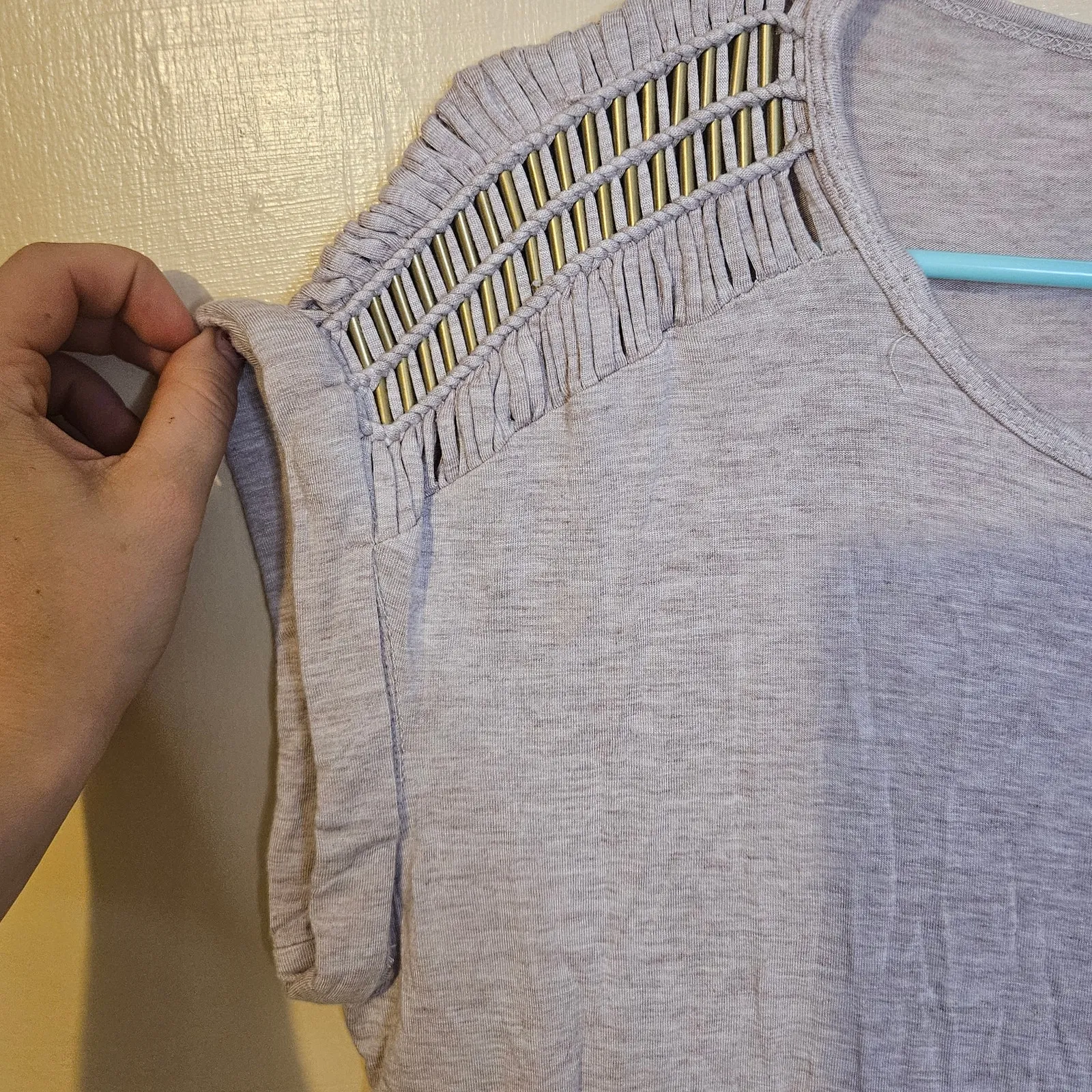 Rose + Olive Size Medium M Light Heathered Purple Pink Metal Embellished Soft - Image 4