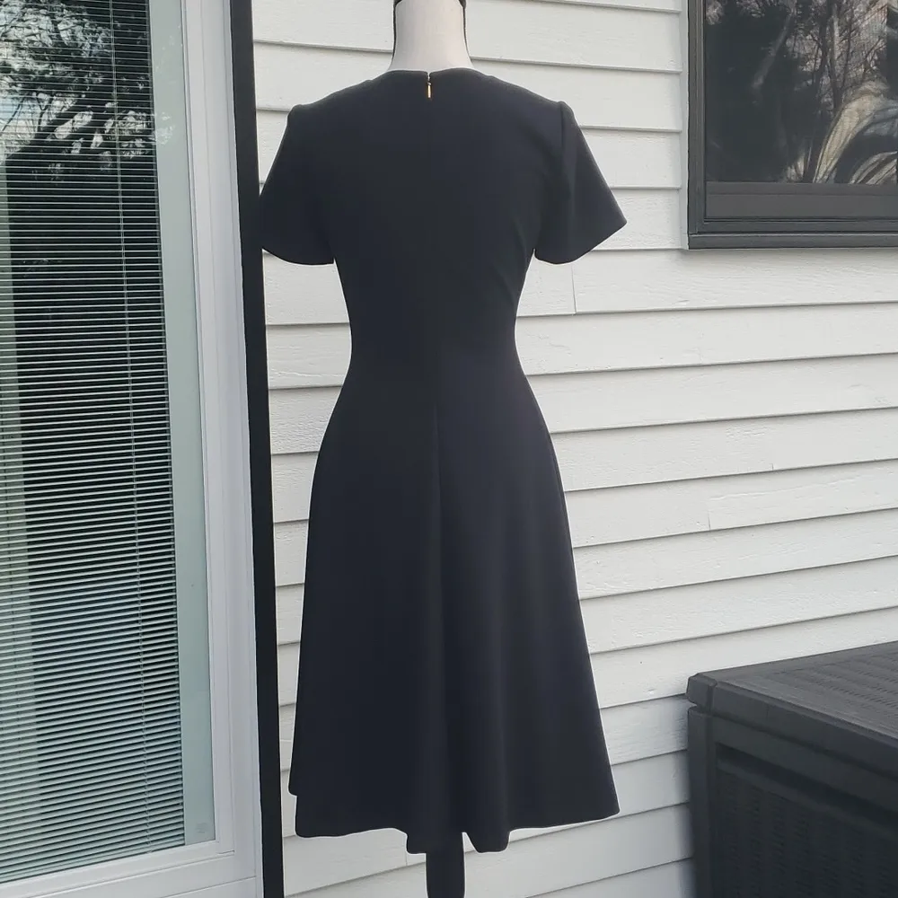 Donna Karan Black Label High Low Short Sleeve Dress with Pockets - Image 5