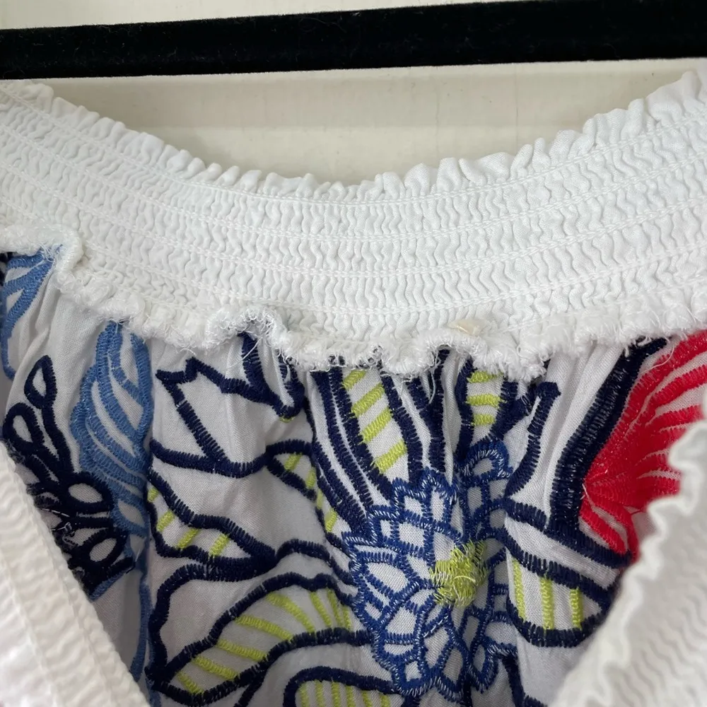 Skies Are Blue Short Sleeve Embroidered Floral Blouse Off Shoulder ~ Size S - Image 6