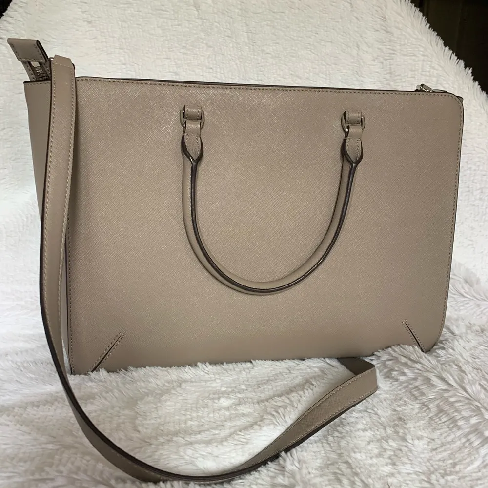 
Robinson Large Zip-Top Tote Bag - Image 3