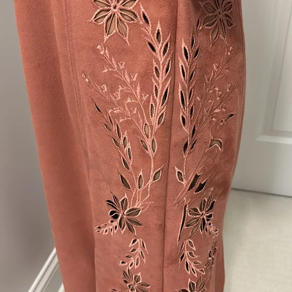 PatBo Faux Suede V Neck Midi Dress Rose Size 8 - Image 12