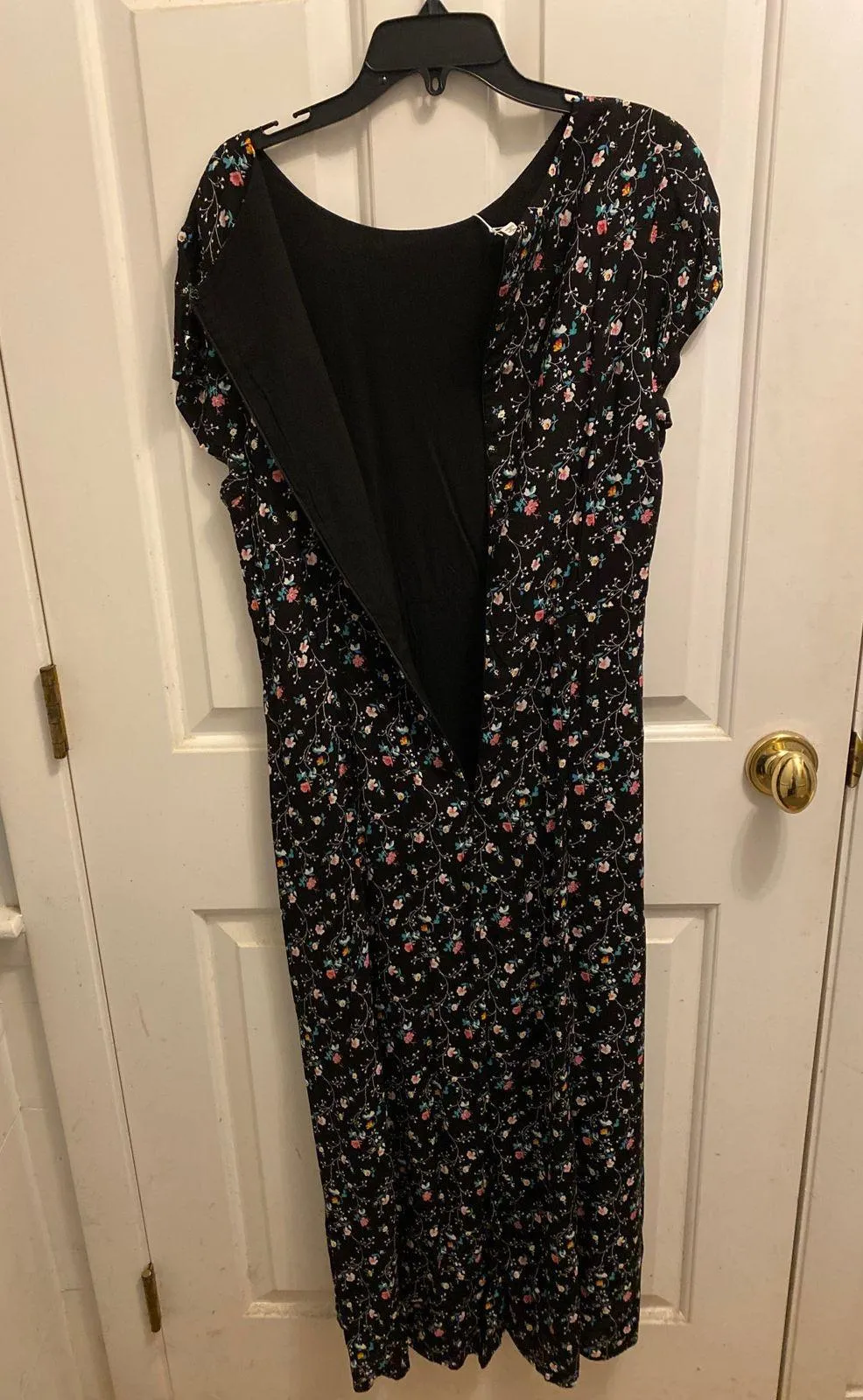 Brand New Hayden Los Angeles Women's Size Large Black Floral Print Midi Dress - Image 5
