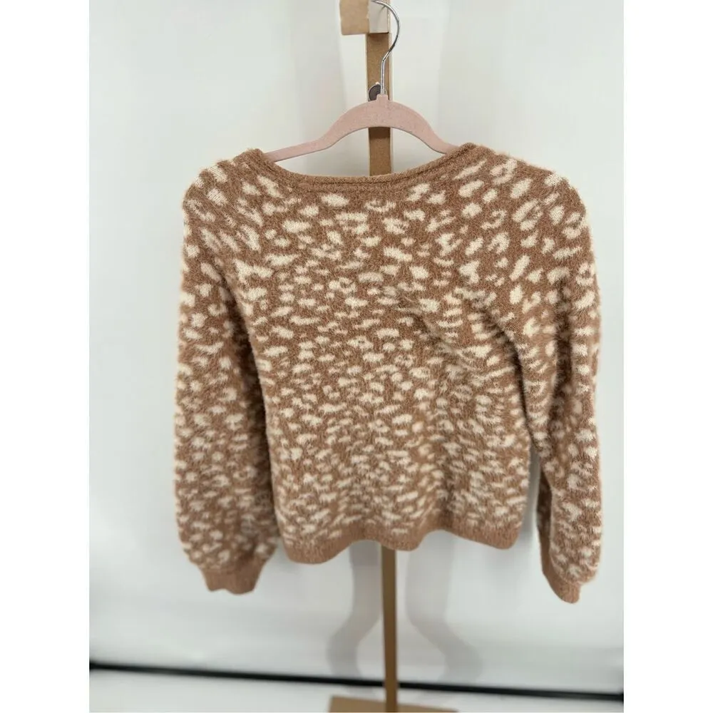 Abercrombie soft a&f cheetah print tan v neck sweater size medium - Image 8