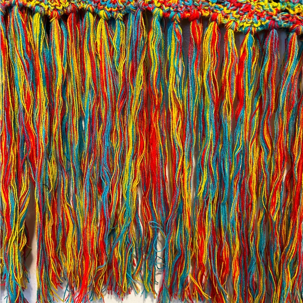 NWT Copacabana Knit Crop Top Tank with Fringe By Amoli Red Size M - Image 6