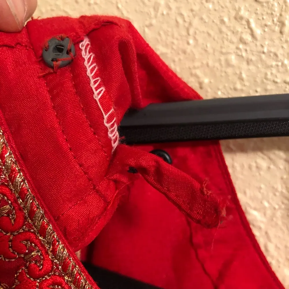 Indian/Pakistani saree/sari Dress and Shawl Small Red embroidered - Image 6