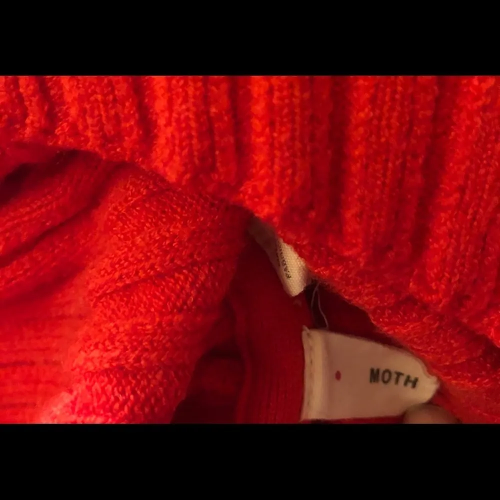 Moth Anthropologie Red Ribbed Cowl-Neck Sweater Dolman Sleeve L Soft Cozy - Image 3