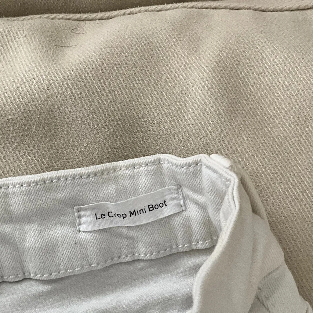 Frame Denim Women's Flare White Jeans - Image 3