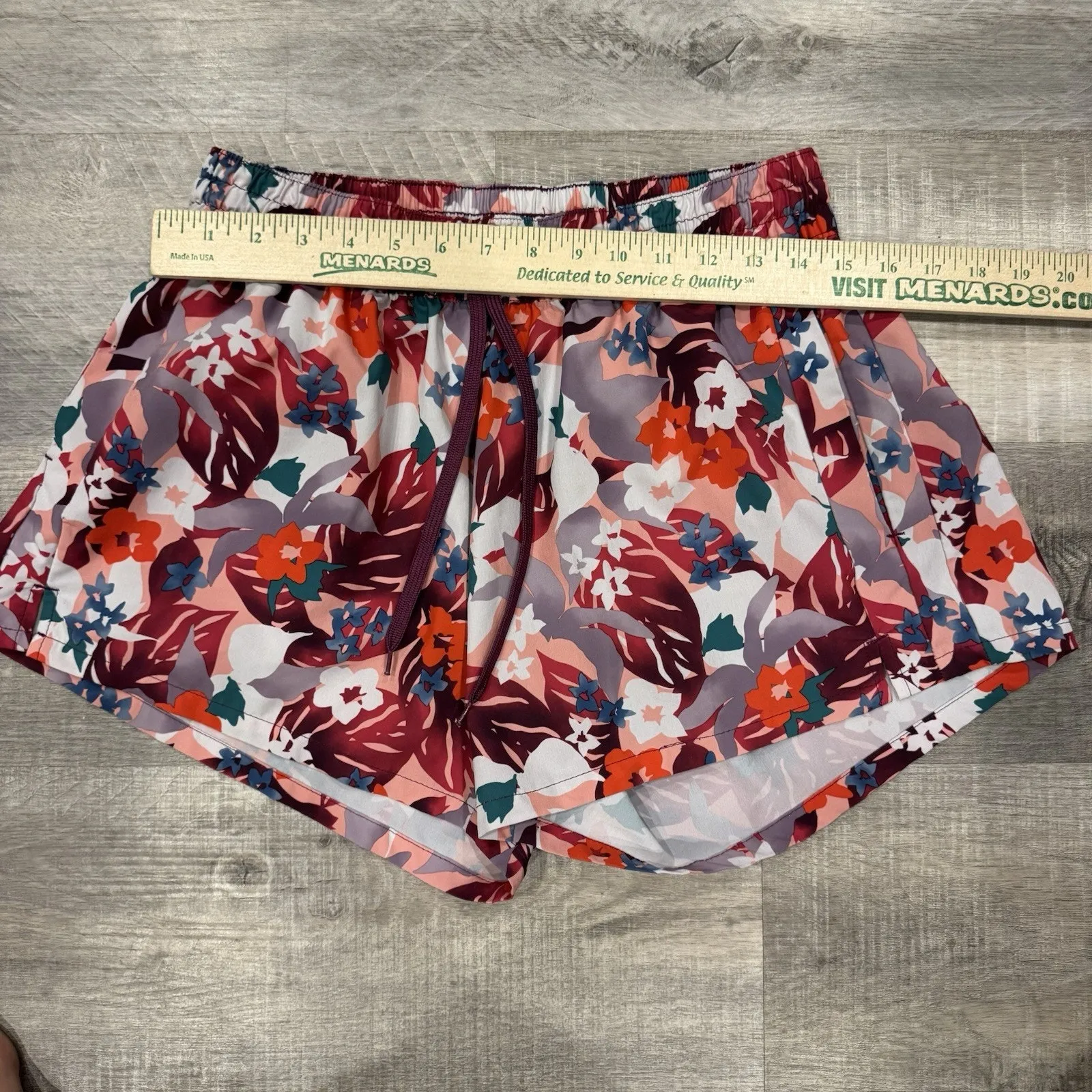 Kanu Surf Women’s 4” Board Shorts In Loud Pink Floral Size 10 New - Image 5