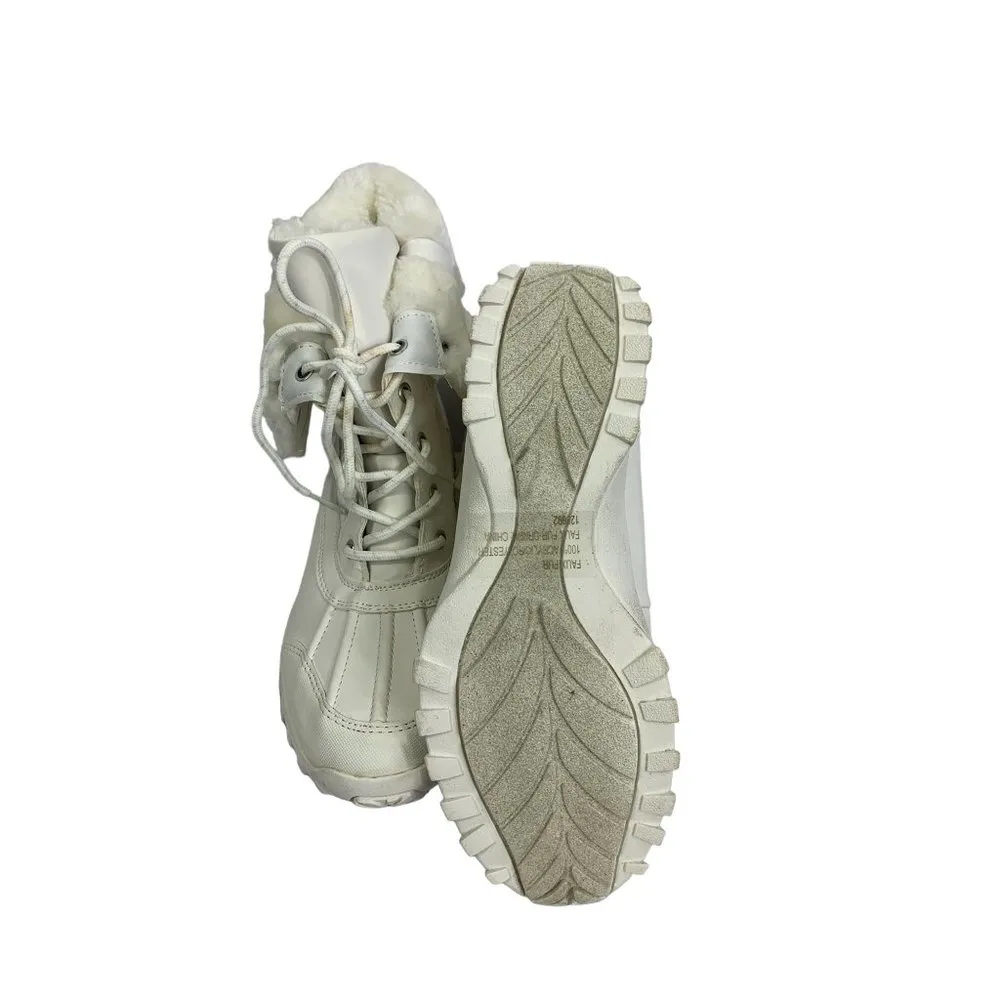 Madden Girl Women's White Fuzzy Boots - Image 5