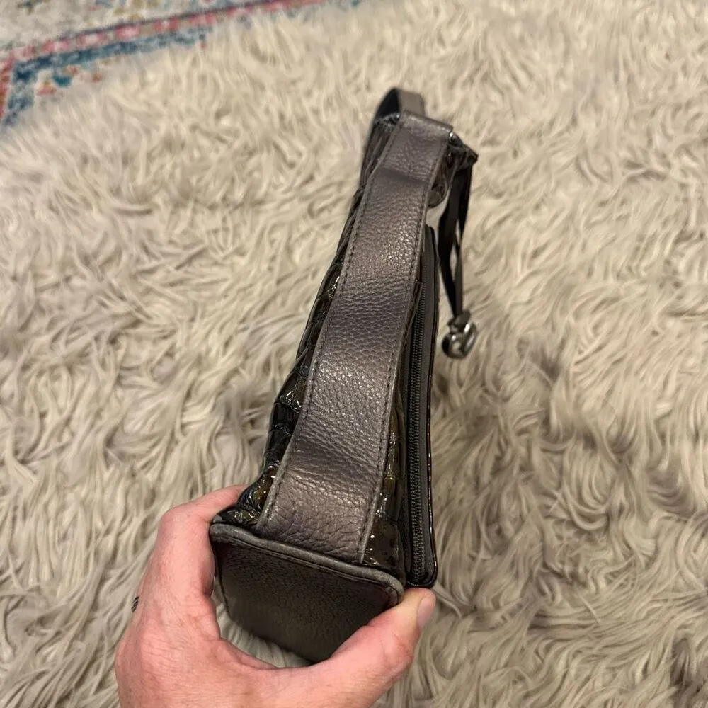 Brighton tortoise shell purse with heart flair - Image 11