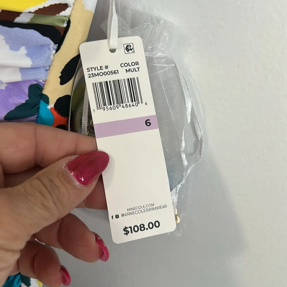 Anne Cole Twist  Front Bandeau One Piece Swimsuit - Image 6