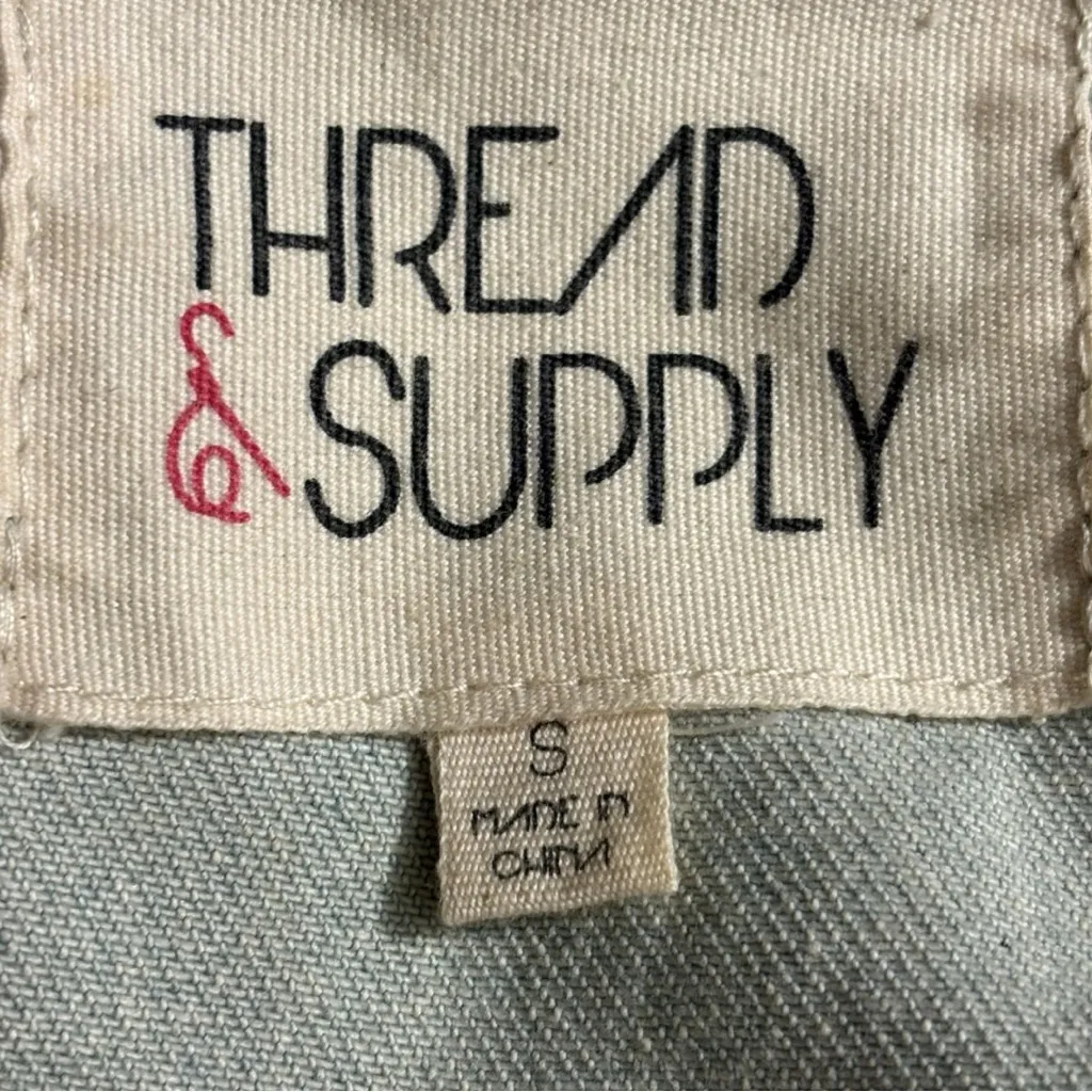 Thread & Supply Light Wash Jean Jacket Size Small Blue - Image 4