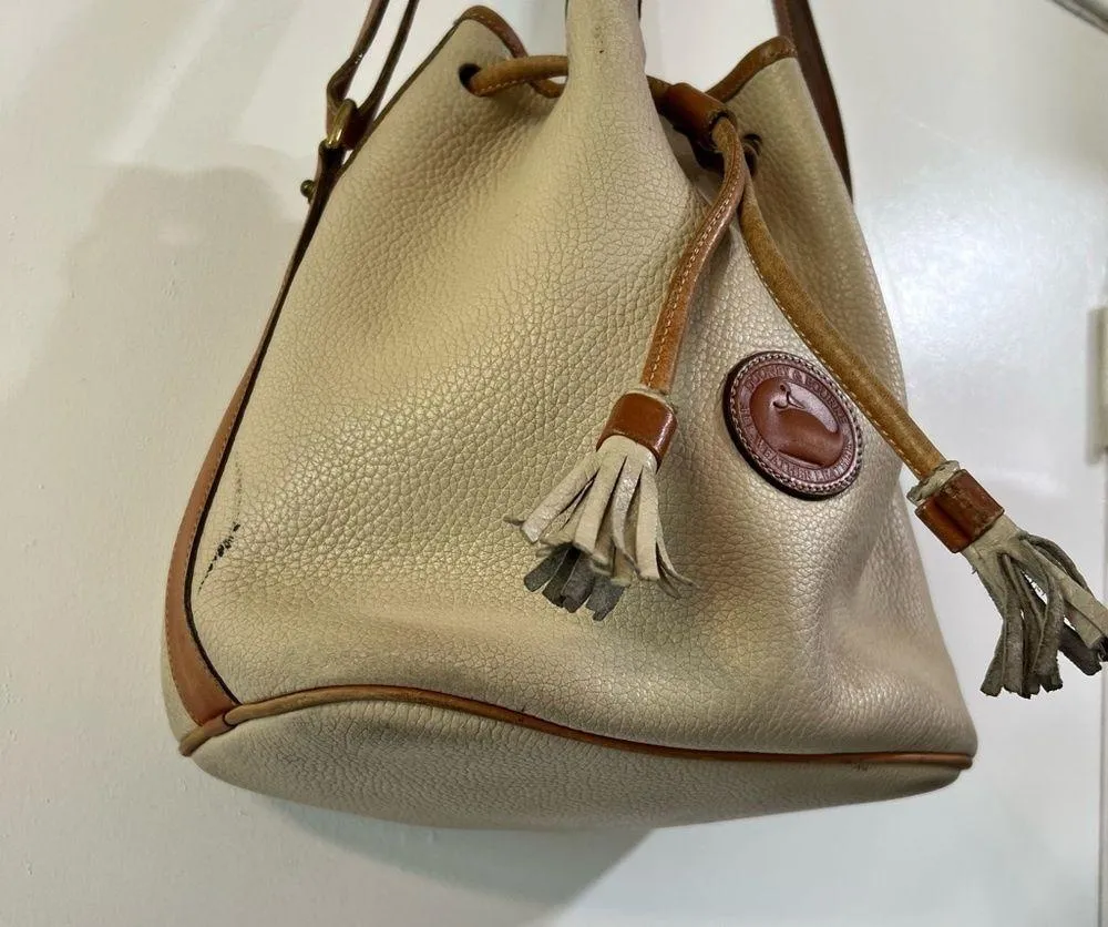 Dooney & Bourke Vintage Bucket Drawstring Hobo Shoulder Bag All Leather Logo - Image 3