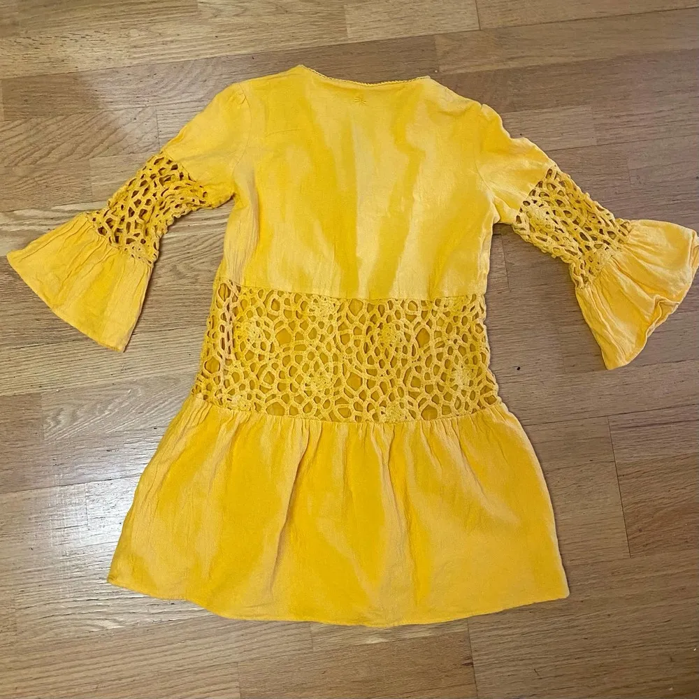 Tyler Boe Gold Coastal Grandma Nautical Vacation Resortwear Beach Tunic … Yellow Size XS - Image 4