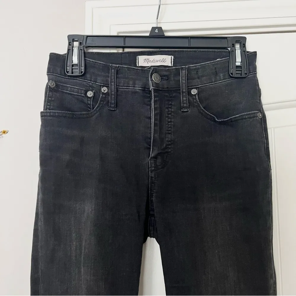 Madewell Cali Demi-Boot Jeans Berkeley Black Chewed-Hem - Image 9
