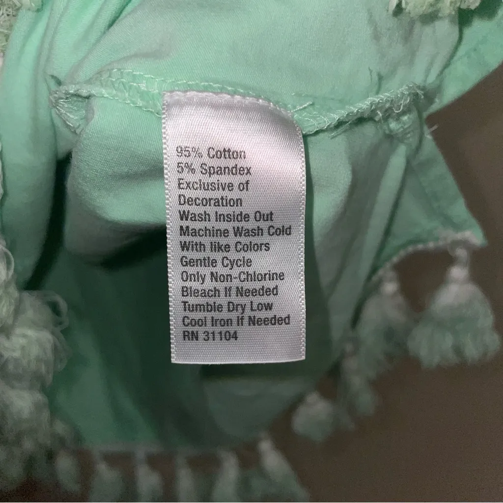 Crown & ivy Women's Medium Mint Green Pom Pom Tassel Hem Bell Sleeve Knit Top - Image 3