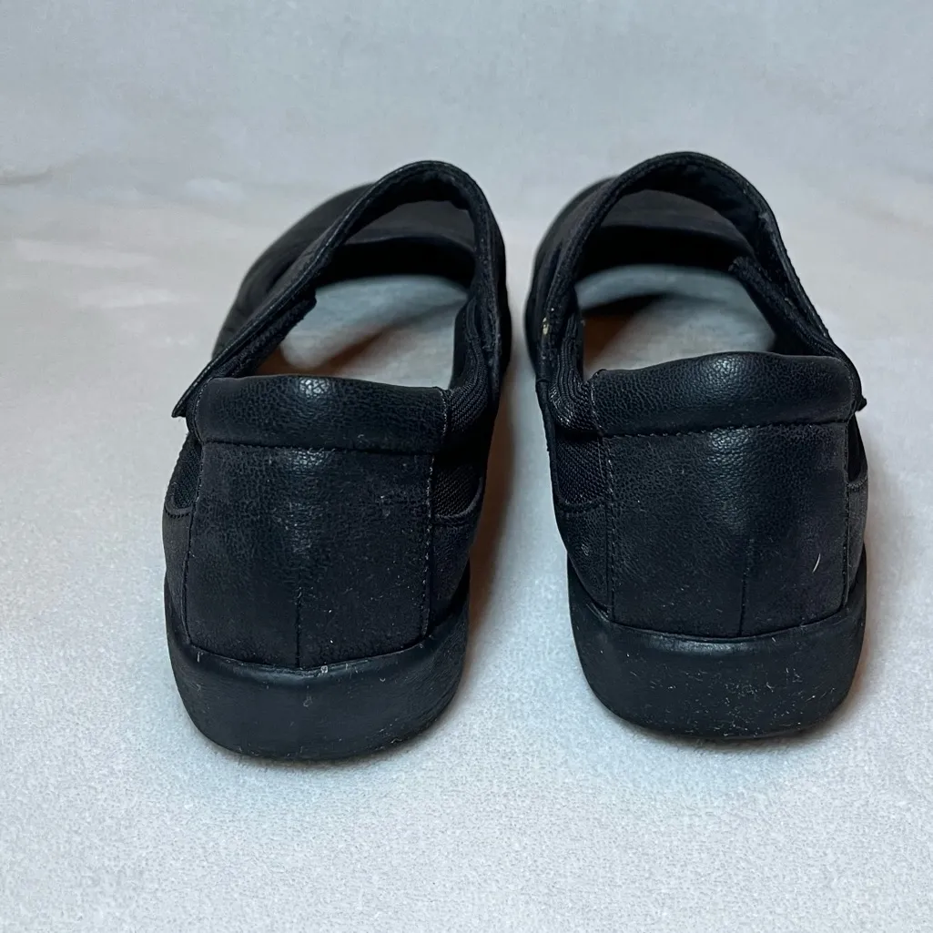 Clarks Cloudsteppers Adjustable Strap Slip Ons Sillian Bella size 7 Mary Jane Black - Image 4