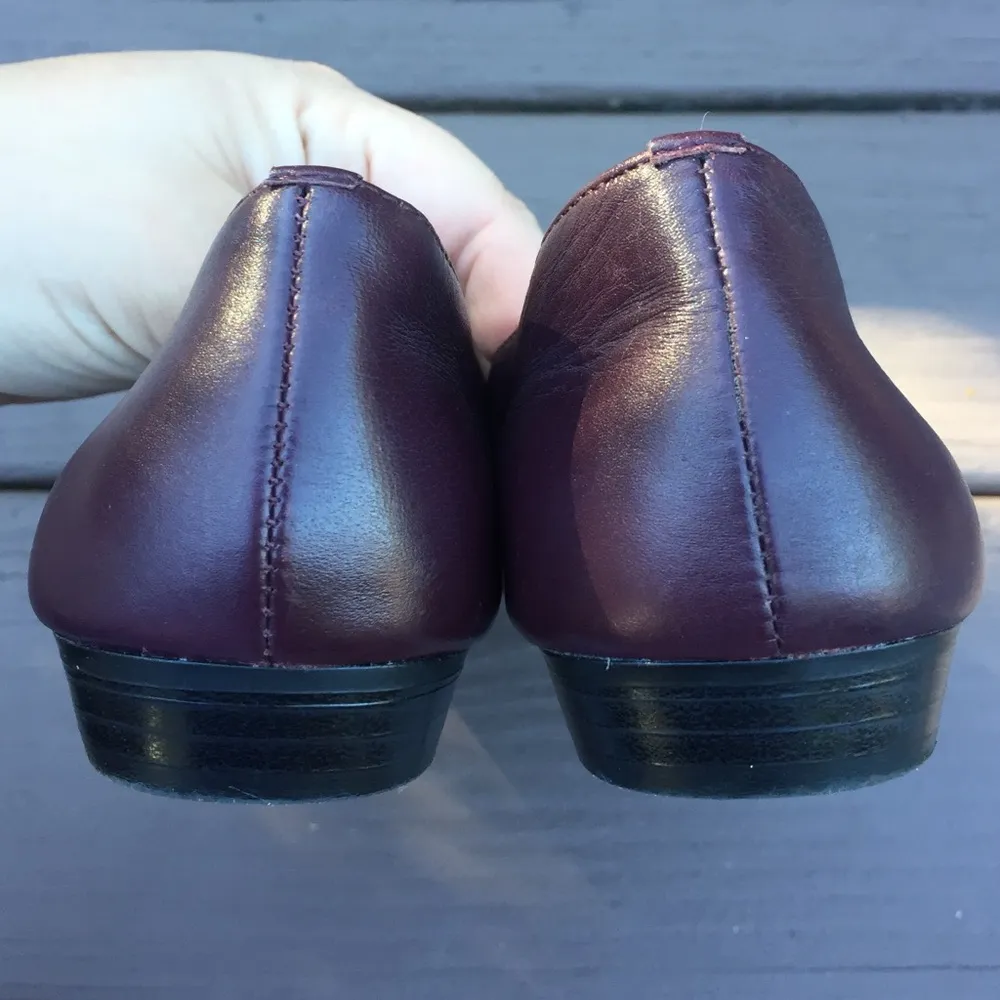 St. John's Bay Loafers - Image 3