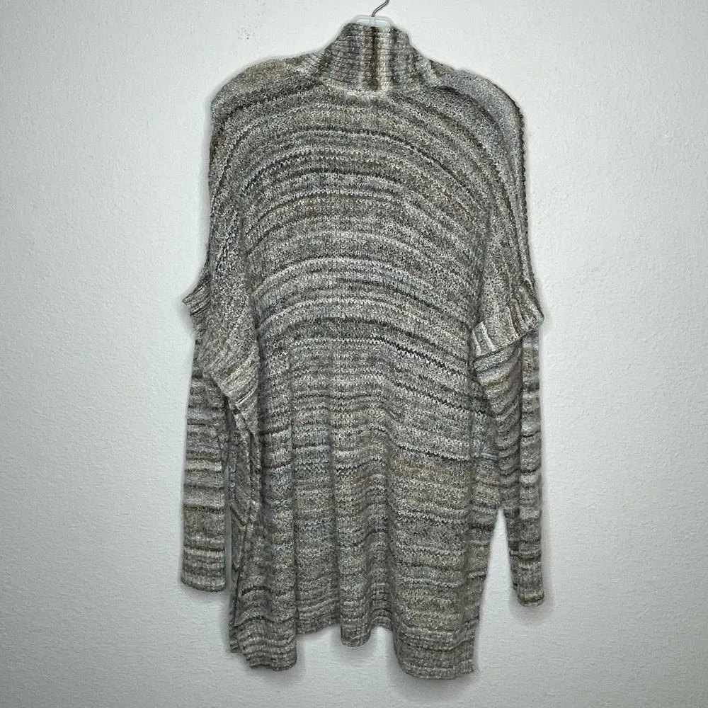 Jillian & Nicole Long Sweater Size L - Image 6
