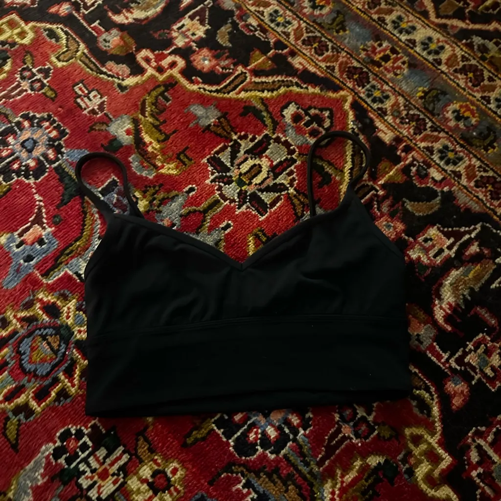 Lululemon Athletica Black Sweetheart Align Sports Bra - Image 2