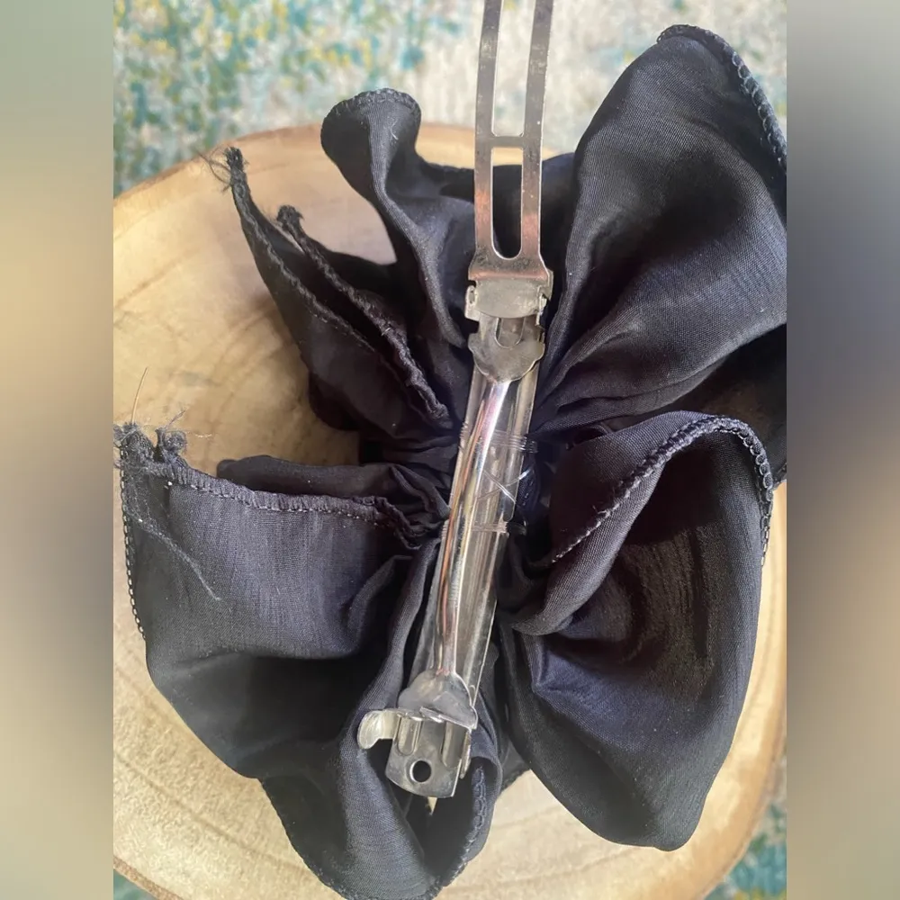 Vintage 90s black flouncy ruffle hair barrette clip - Image 6