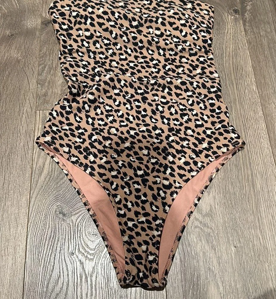 Aerie Leopard Bandeau One Piece - Image 3