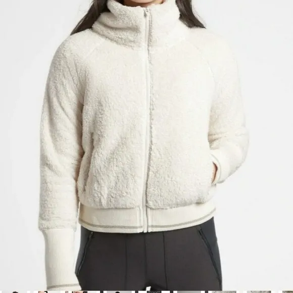 NEW LISTING • Athleta Sherpa XL Jacket Neutral Cream - Image 2