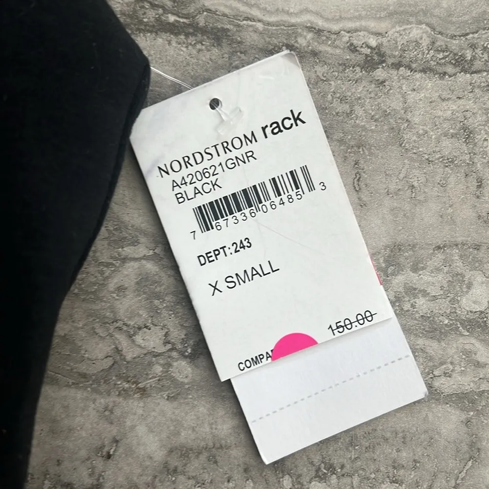 Michael Kors Puffer Hooded Vest, Zip Front, Black Size XS New w-Tag Retail $150 - Image 10