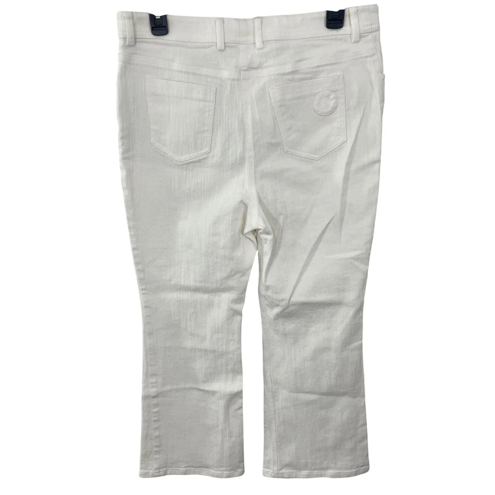 AKRIS Punto Cali Bootcut Cropped Denim Pants Size 10 
Cream White Jeans - Image 4