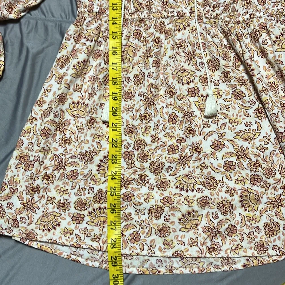 Isabel Maternity  by Ingrid & Isabel Floral Tunic Top size Medium - Image 7