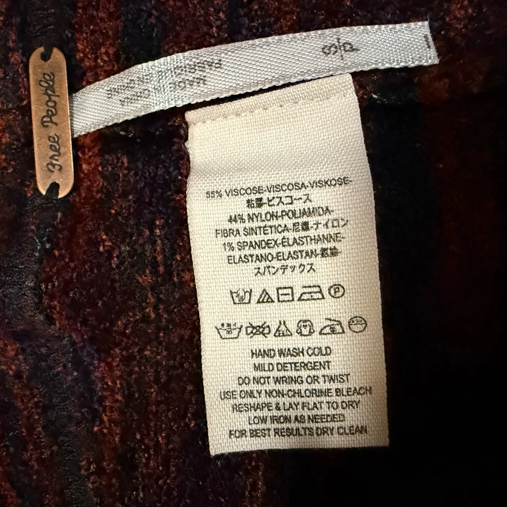 Free People Heathered Chenille Burgundy Red and Navy Blue Leggings Small - Image 10