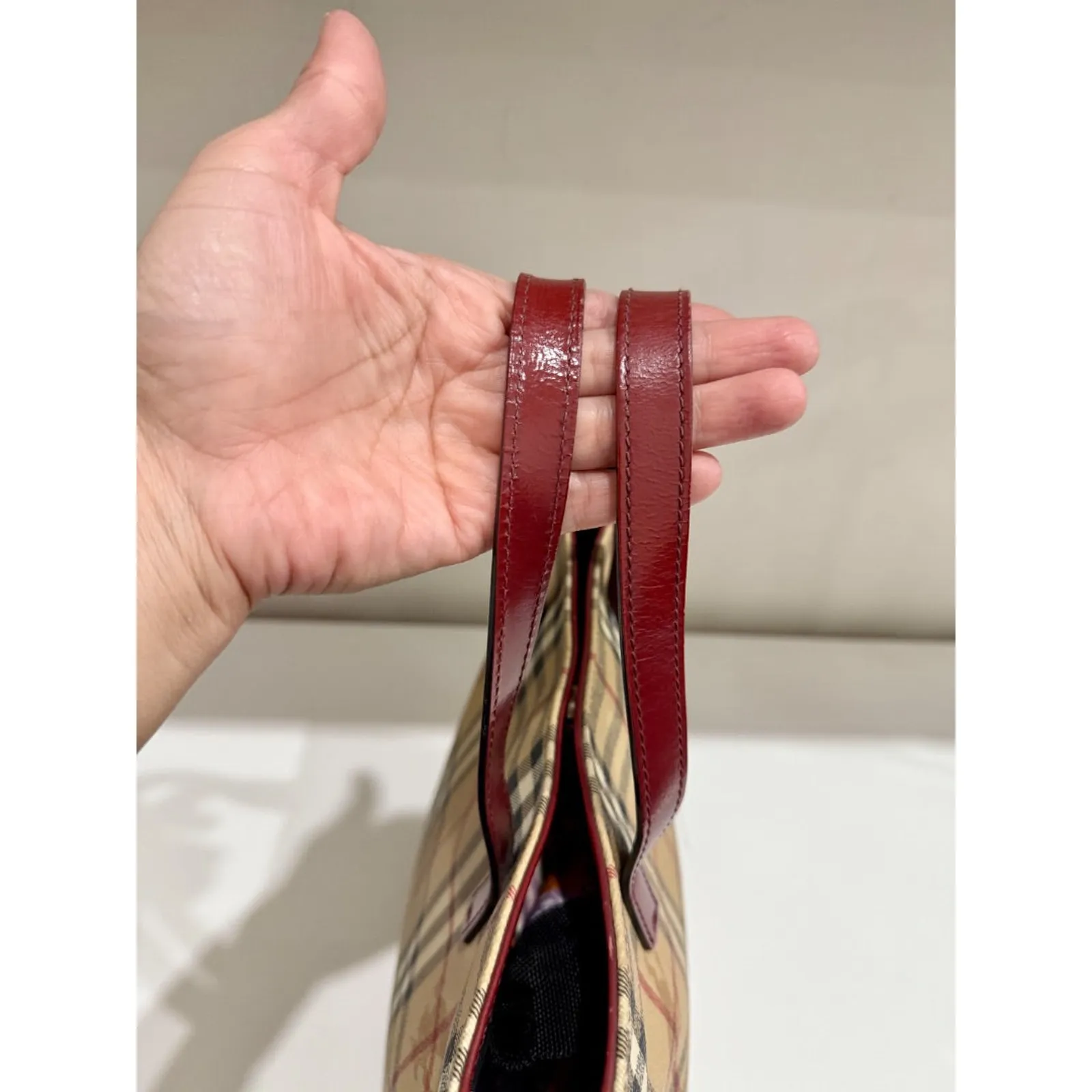 Burberry Haymarket Check Plaid Coated Canvas Tote Bag Beige Multi - Image 9