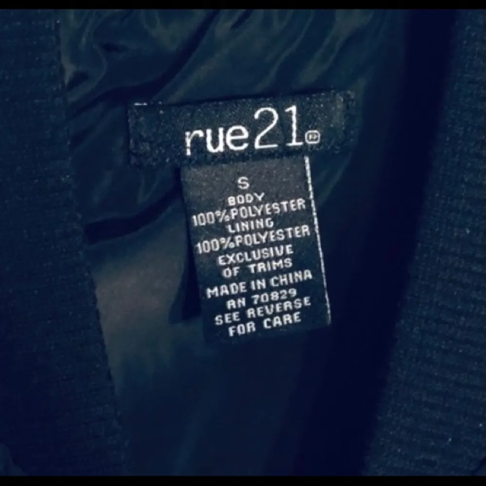 Rue21 Black Windbreaker Jacket - Image 3