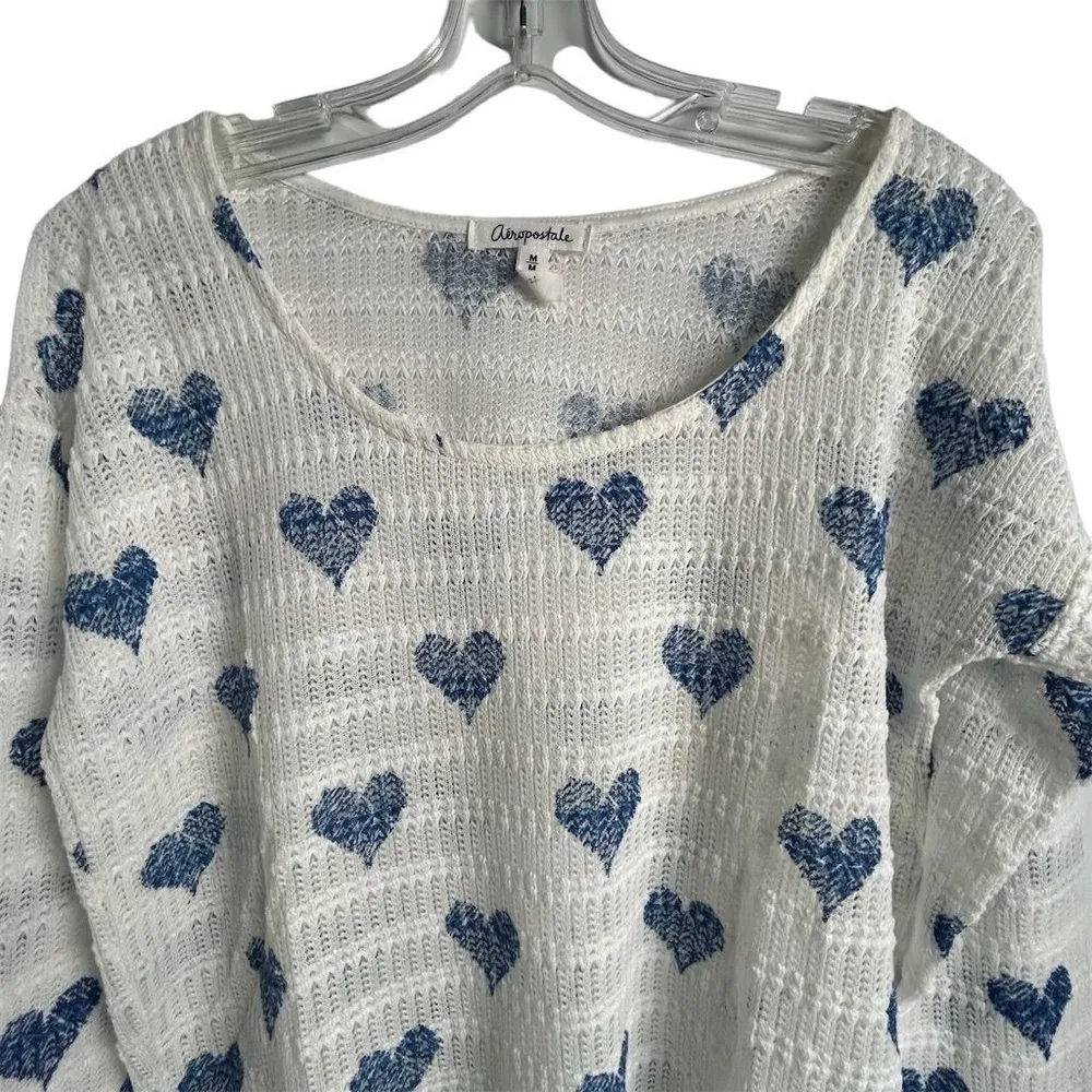 Aeropostale Women's M White Blue Heart  Pullover Sweater Solid Pattern - Image 2