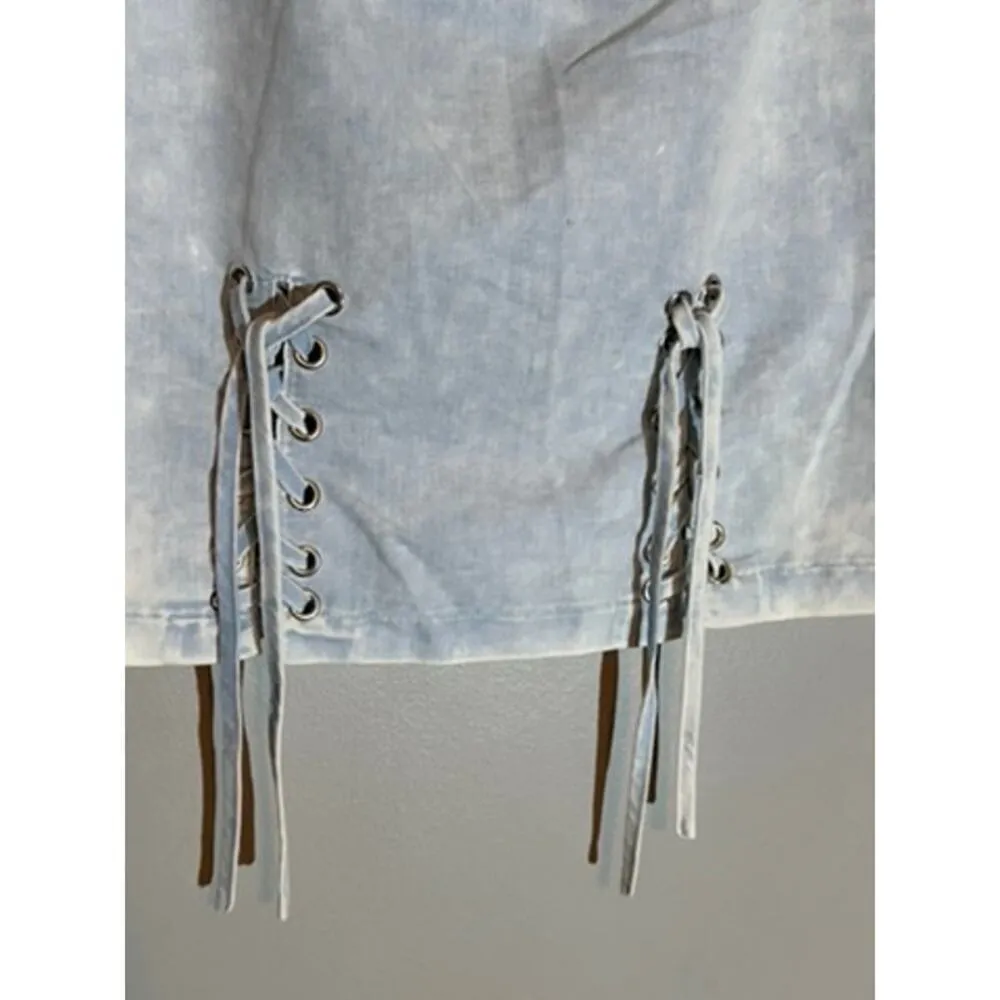 POL  Lace Up Front Mini Skirt -‎ Size Medium - Image 2